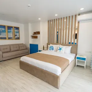 Seagull Beachfront Boutique Aparthotel